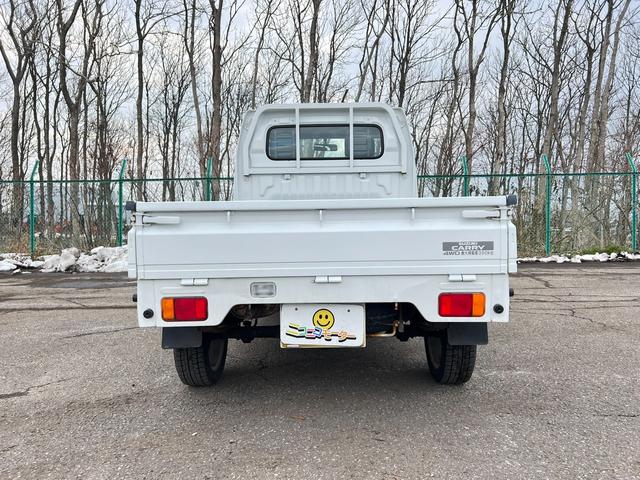 キャリイトラック KCエアコン・パワステ 3方開 4WD 車検R9年7月13日 走行2万キロ スタッドレス装着済 軽トラ オートマ エアコン パワステ 軽トラック 純正AW 冬タイヤ付 社外ディスプレイオーディオ エアロバンパー 修復歴なし(31枚目)