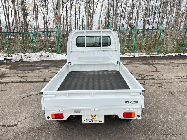 キャリイトラック KCエアコン・パワステ 3方開 4WD 車検R9年7月13日 走行2万キロ スタッドレス装着済 軽トラ オートマ エアコン パワステ 軽トラック 純正AW 冬タイヤ付 社外ディスプレイオーディオ エアロバンパー 修復歴なし(35枚目)