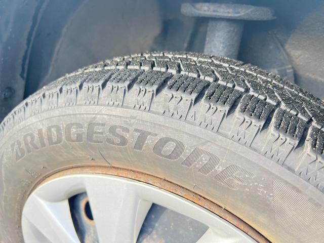 タント Ｌ　４ＷＤ　ナビ　ＴＶ　バックカメラ　スタッドレス装着済　Ｂｌｕｅｔｏｏｔｈ　交換不要タイミングチェーン　スライドドア　キーレスキー　ブリヂストン　冬タイヤ付　修復歴なし（11枚目）
