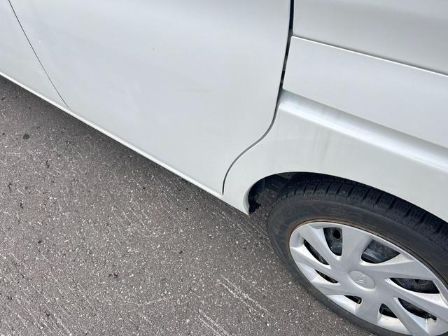 タント Ｌ　４ＷＤ　ナビ　ＴＶ　バックカメラ　スタッドレス装着済　Ｂｌｕｅｔｏｏｔｈ　交換不要タイミングチェーン　スライドドア　キーレスキー　ブリヂストン　冬タイヤ付　修復歴なし（17枚目）