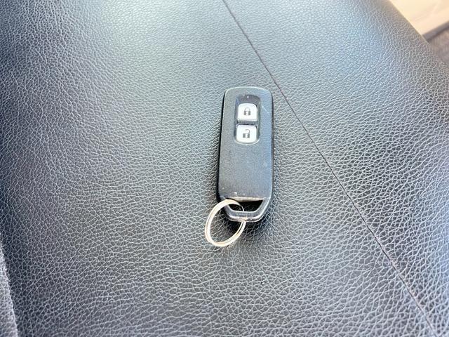 N-WGN G 4WD スタッドレス装着済 社外TV バックカメラ スマートキー プッシュスタート 横滑り防止 黒革シートカバー 社外AW ダンロップ 冬タイヤ付 両側シートヒーター 修復歴なし(31枚目)