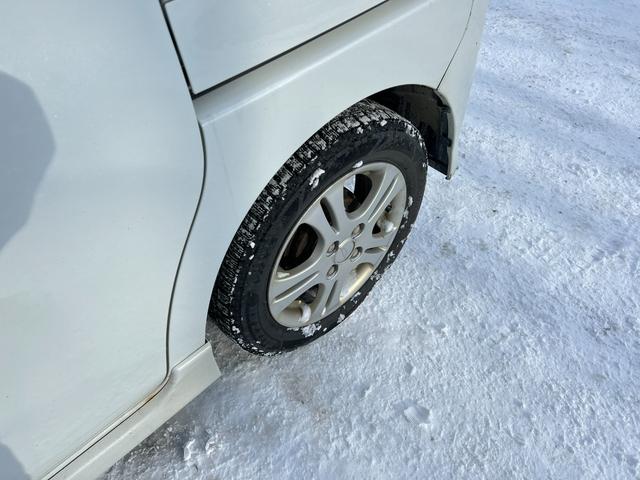 タント Ｇスペシャル　４ＷＤ　車検Ｒ９年１０月２９日　社外ナビ＆ＴＶ　スタッドレス装着済　パワースライドドア　スマートキー　キーフリー　エコアイドル　ブリヂストン　冬タイヤ付　純正ＡＷ（22枚目）