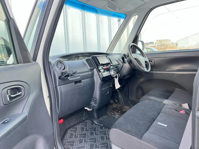 タント Ｇスペシャル　４ＷＤ　車検Ｒ９年１０月２９日　社外ナビ＆ＴＶ　スタッドレス装着済　パワースライドドア　スマートキー　キーフリー　エコアイドル　ブリヂストン　冬タイヤ付　純正ＡＷ（23枚目）