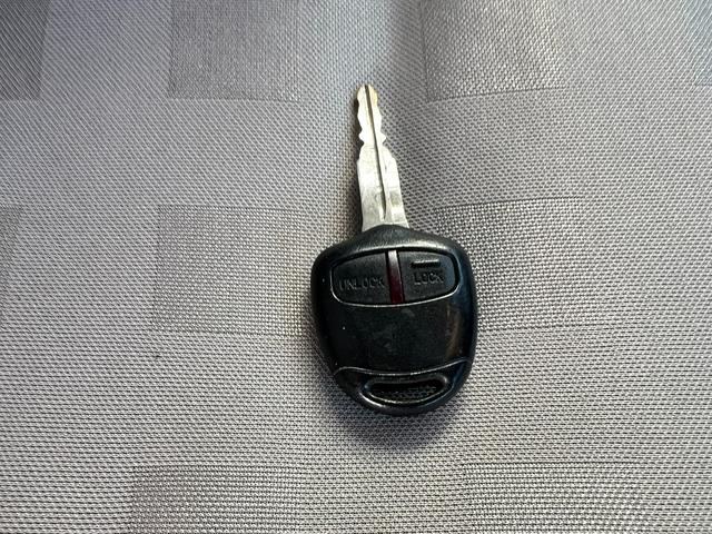 デイズ S 4WD 車検R8年12月13日 走行4万キロ スタッドレス装着済 キーレスキー シートヒーター アイドリングストップ 純正オーディオ 電格ミラー 冬タイヤ付 修復歴なし(30枚目)