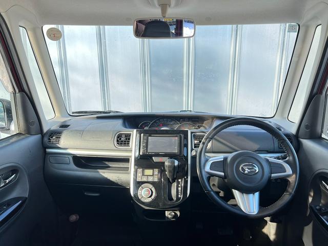 タント カスタムＲＳ　４ＷＤ　車検Ｒ９年３月１９日　ターボ　スタッドレス装着済　両側パワースライドドア　スマートキー　プッシュスタート　社外ディスプレイオーディオ　ブリヂストン　冬タイヤ　社外ＡＷ　エコアイドル　修復歴なし（5枚目）