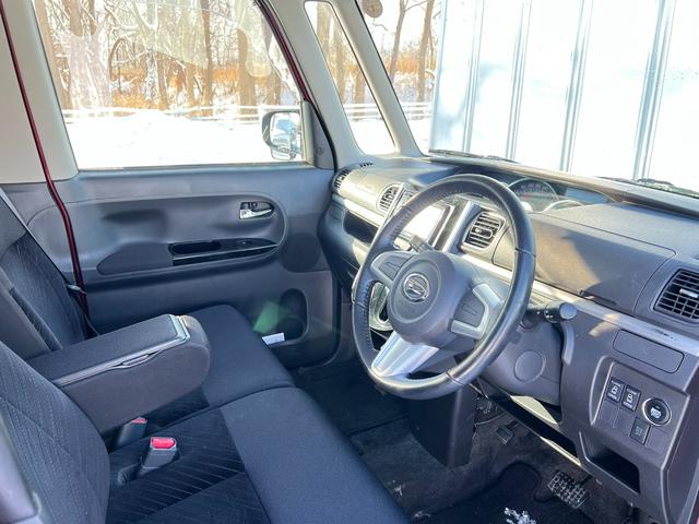 タント カスタムＲＳ　４ＷＤ　車検Ｒ９年３月１９日　ターボ　スタッドレス装着済　両側パワースライドドア　スマートキー　プッシュスタート　社外ディスプレイオーディオ　ブリヂストン　冬タイヤ　社外ＡＷ　エコアイドル　修復歴なし（11枚目）