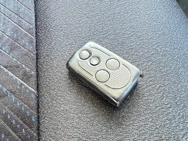 タント カスタムＲＳ　４ＷＤ　車検Ｒ９年３月１９日　ターボ　スタッドレス装着済　両側パワースライドドア　スマートキー　プッシュスタート　社外ディスプレイオーディオ　ブリヂストン　冬タイヤ　社外ＡＷ　エコアイドル　修復歴なし（19枚目）