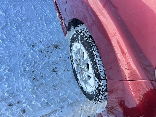 タント カスタムＲＳ　４ＷＤ　車検Ｒ９年３月１９日　ターボ　スタッドレス装着済　両側パワースライドドア　スマートキー　プッシュスタート　社外ディスプレイオーディオ　ブリヂストン　冬タイヤ　社外ＡＷ　エコアイドル　修復歴なし（31枚目）