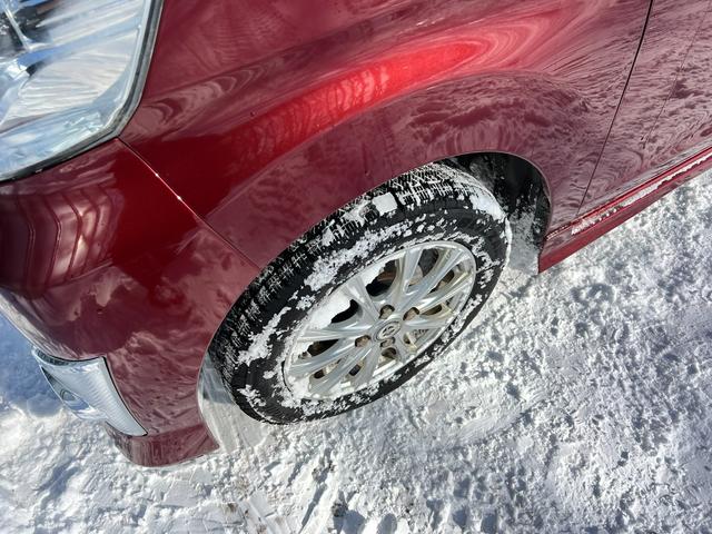 タント カスタムＲＳ　４ＷＤ　車検Ｒ９年３月１９日　ターボ　スタッドレス装着済　両側パワースライドドア　スマートキー　プッシュスタート　社外ディスプレイオーディオ　ブリヂストン　冬タイヤ　社外ＡＷ　エコアイドル　修復歴なし（43枚目）