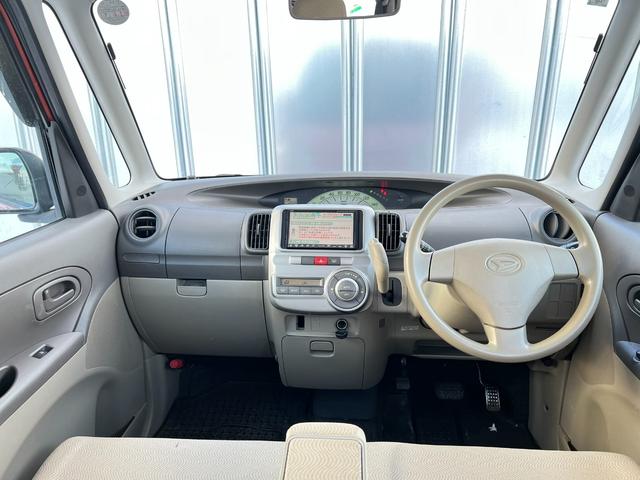 タント Ｘ　４ＷＤ　社外ナビ＆ＴＶ　スタッドレス装着済　スマートキー　キーフリー　スライドドア　冬タイヤ付　修復歴なし（5枚目）
