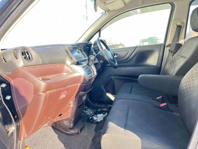 Ｎ－ＷＧＮカスタム Ｇ　４ＷＤ　車検Ｒ９年２月１８日　スタッドレス装着済　スマートキー　プッシュスタート　純正オーディオ　社外ＡＷ　冬タイヤ付　ＡＢＳ　横滑り防止　修復歴なし（16枚目）