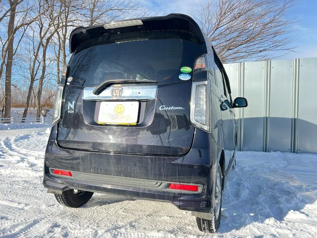 Ｎ－ＷＧＮカスタム Ｇ　４ＷＤ　車検Ｒ９年２月１８日　スタッドレス装着済　スマートキー　プッシュスタート　純正オーディオ　社外ＡＷ　冬タイヤ付　ＡＢＳ　横滑り防止　修復歴なし（17枚目）