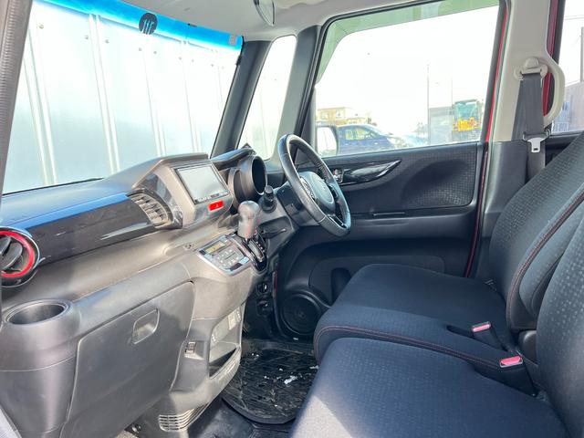 N-BOXカスタム G・Lパッケージ 4WD ナビ TV Bカメ 1オーナー スタッドレス装着 パワースライドドア スマートキー プッシュスタート エンスタ Bluetooth 冬タイヤ付 社外AW シートヒーター 横滑り防止 修復歴なし(5枚目)