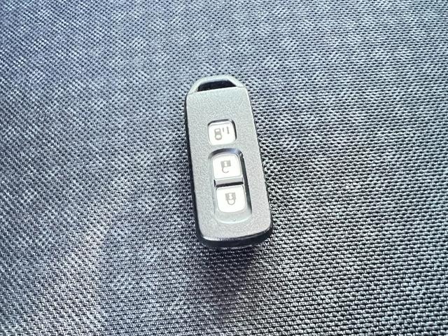 N-BOXカスタム G・Lパッケージ 4WD ナビ TV Bカメ 1オーナー スタッドレス装着 パワースライドドア スマートキー プッシュスタート エンスタ Bluetooth 冬タイヤ付 社外AW シートヒーター 横滑り防止 修復歴なし(27枚目)