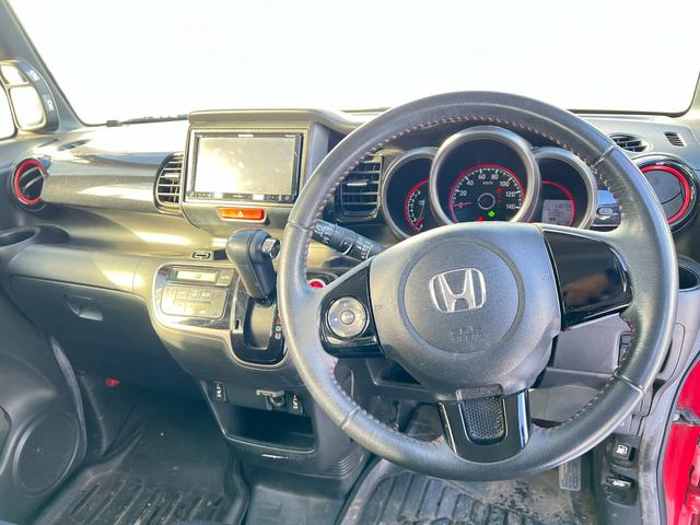 N-BOXカスタム G・Lパッケージ 4WD ナビ TV Bカメ 1オーナー スタッドレス装着 パワースライドドア スマートキー プッシュスタート エンスタ Bluetooth 冬タイヤ付 社外AW シートヒーター 横滑り防止 修復歴なし(42枚目)