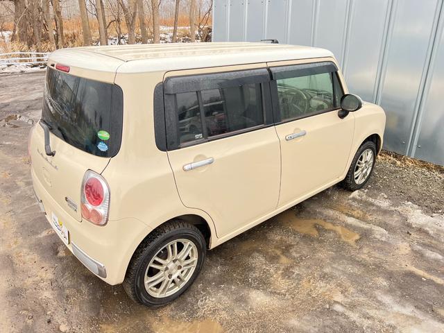 アルトラパンショコラ Ｘ　４ＷＤ　社外ナビ＆ＴＶ　スタッドレス装着済　ＥＴＣ　スマートキー　プッシュスタート　シートヒーター　アイドリングストップ　Ｂｌｕｅｔｏｏｔｈ　エンジンスターター　レーダー　社外ＡＷ　冬タイヤ　修復歴無（6枚目）