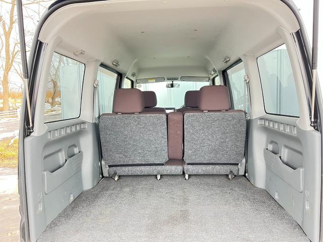 タウンボックス ＲＸ　４ＷＤ　ターボ　軽バン　スタッドレス装着済　オートマ　キーレス　エンスタフォグ　レーダー　両側スライドドア　社外オーディオ　純正ＡＷ　冬タイヤ　軽ワゴン　修復歴なし（40枚目）