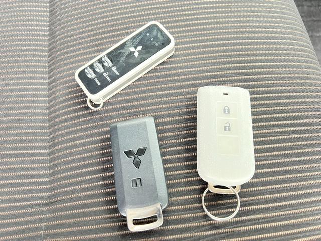 ｅＫカスタム Ｇ　４ＷＤ　車検Ｒ９年５月２７日　社外ナビ＆ＴＶ　Ｂカメ　スタッドレス装着済　Ｂｌｕｅｔｏｏｔｈ　エンスタ　シートヒーター　アイドリングストップ　社外ＡＷ　ブリヂストン　冬タイヤ　ドラレコ（50枚目）