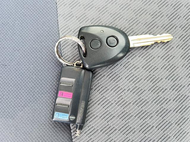 ムーヴ Ｌ　４ＷＤ　車検Ｒ８年１１月１３日　スタッドレス装着済　キーレス　エンスタ　純正オーディオ　冬タイヤ　修復歴なし（32枚目）