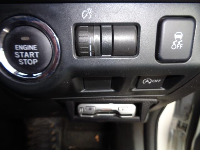 インプレッサスポーツ ２．０ｉアイサイト　４ＷＤ　ナビ　フルセグＴＶ　Ｂカメラ　ドライブレコーダー　エンジンスターター　夏冬タイヤＡＷ（15枚目）