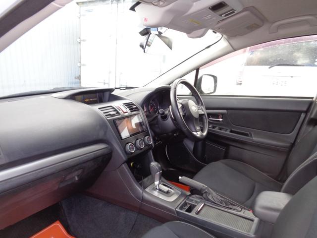 インプレッサスポーツ ２．０ｉアイサイト　４ＷＤ　ナビ　フルセグＴＶ　Ｂカメラ　ドライブレコーダー　エンジンスターター　夏冬タイヤＡＷ（20枚目）