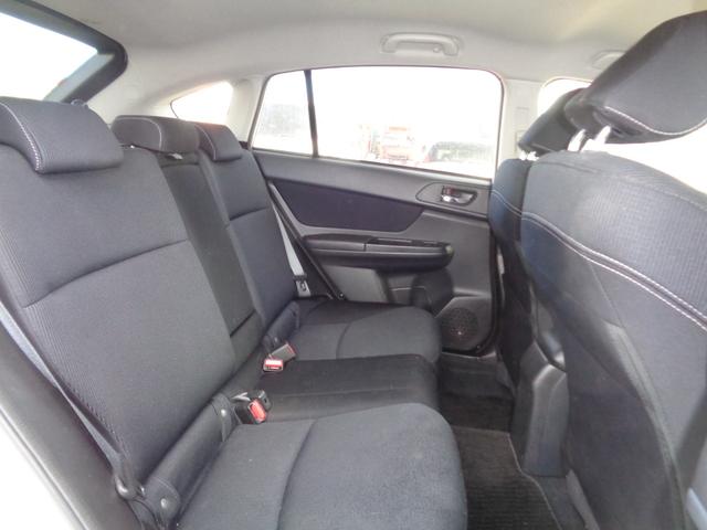 インプレッサスポーツ ２．０ｉアイサイト　４ＷＤ　ナビ　フルセグＴＶ　Ｂカメラ　ドライブレコーダー　エンジンスターター　夏冬タイヤＡＷ（21枚目）