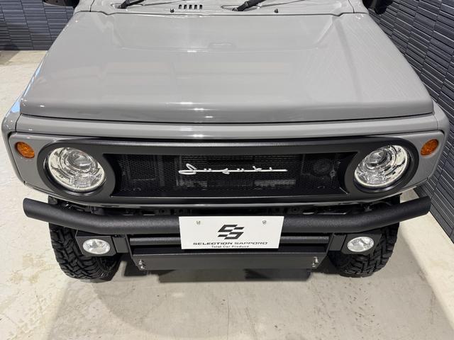 ジムニー ＸＣ　登録済未使用車　新品クラッツィオヴィンテージシートカバー　新品パイプＦ／Ｒバンパー　新品小型テールランプ　新品ナンバー移設キット　新品ホイールアピオワイルドボアＳＲ　新品タイヤトーヨーＲ／Ｔ（17枚目）