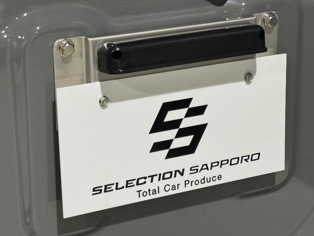 ジムニー ＸＣ　登録済未使用車　新品クラッツィオヴィンテージシートカバー　新品パイプＦ／Ｒバンパー　新品小型テールランプ　新品ナンバー移設キット　新品ホイールアピオワイルドボアＳＲ　新品タイヤトーヨーＲ／Ｔ（35枚目）