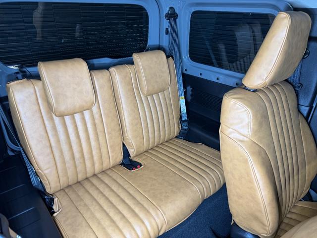 ジムニー ＸＣ　登録済未使用車　新品クラッツィオヴィンテージシートカバー　新品パイプＦ／Ｒバンパー　新品小型テールランプ　新品ナンバー移設キット　新品ホイールアピオワイルドボアＳＲ　新品タイヤトーヨーＲ／Ｔ（54枚目）