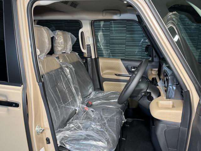 デリカミニ Ｔ　プレミアム　ブラックエンブレムセット　トーヨーＲ／Ｔタイヤ　ルーフレール　寒冷地プラスパッケージ（ＬＥＤリアフォグランプ・フロントワイパーデアイサー・スタートアップヒーター）　２トーンカラー　サンプルカー（25枚目）