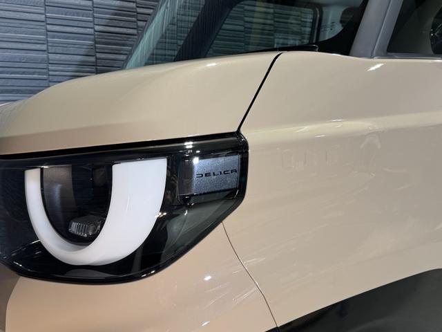 デリカミニ Ｔ　プレミアム　ブラックエンブレムセット　トーヨーＲ／Ｔタイヤ　ルーフレール　寒冷地プラスパッケージ（ＬＥＤリアフォグランプ・フロントワイパーデアイサー・スタートアップヒーター）　２トーンカラー　サンプルカー（64枚目）