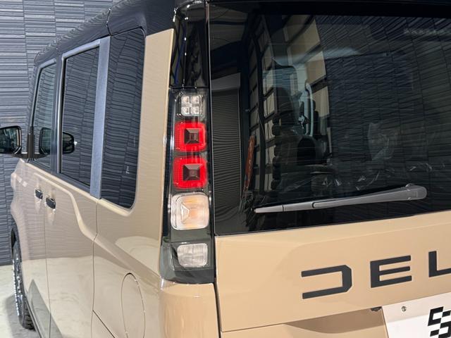 デリカミニ Ｔ　プレミアム　ブラックエンブレムセット　トーヨーＲ／Ｔタイヤ　ルーフレール　寒冷地プラスパッケージ（ＬＥＤリアフォグランプ・フロントワイパーデアイサー・スタートアップヒーター）　２トーンカラー　サンプルカー（67枚目）