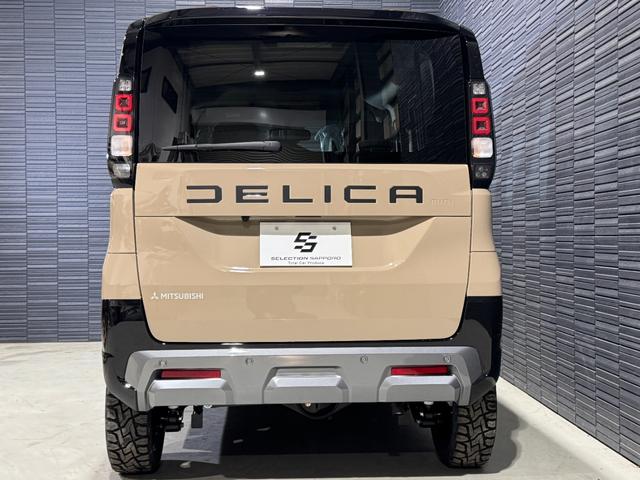 デリカミニ Ｔ　プレミアム　ブラックエンブレムセット　トーヨーＲ／Ｔタイヤ　ルーフレール　寒冷地プラスパッケージ（ＬＥＤリアフォグランプ・フロントワイパーデアイサー・スタートアップヒーター）　２トーンカラー　サンプルカー（70枚目）