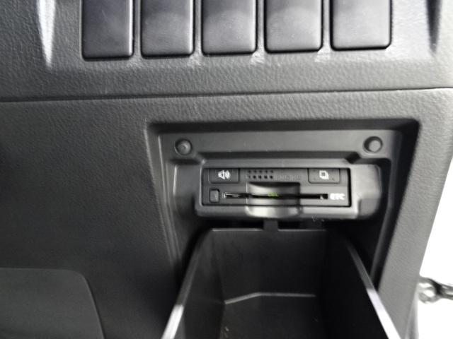 2.4Z プラチナムセレクション 4WD 両側パワースライドドア フリップダウンモニター 車高調 バックカメラ パワーバックドア エンジンスターター ETC(19枚目)