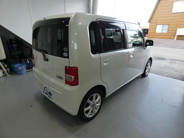 ムーヴコンテ Ｘ　４ＷＤ　寒冷地仕様　ナビＴＶ　バックカメラ　車検令和９年１０月　走行距離４９０００キロ　スマートキー　ベンチシート　社外ＡＷ　パールホワイトＩＩＩ（7枚目）
