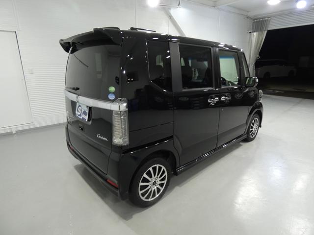 Ｎ－ＢＯＸカスタム Ｇ・ターボＬパッケージ　４ＷＤ　寒冷地仕様　インタークーラーターボ　パワースライドドア　ナビＴＶ　バックカメラ　ブラック　プッシュスタート　シートヒーター　クルーズコントロール　車検令和９年１０月（8枚目）