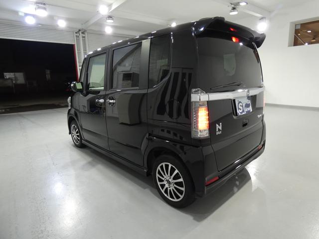 Ｎ－ＢＯＸカスタム Ｇ・ターボＬパッケージ　４ＷＤ　寒冷地仕様　インタークーラーターボ　パワースライドドア　ナビＴＶ　バックカメラ　ブラック　プッシュスタート　シートヒーター　クルーズコントロール　車検令和９年１０月（13枚目）