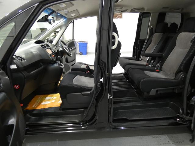 セレナ ライダー　アドバンスドセーフティパッケージ　アラウンドビューモニター　寒冷地仕様　４ＷＤ　両側パワースライドドア　フリップダウンモニター　フルセグナビ　バックカメラ　エンジンスターター　ドライブレコーダー　クルーズコントロール車検令和９年１２月（18枚目）