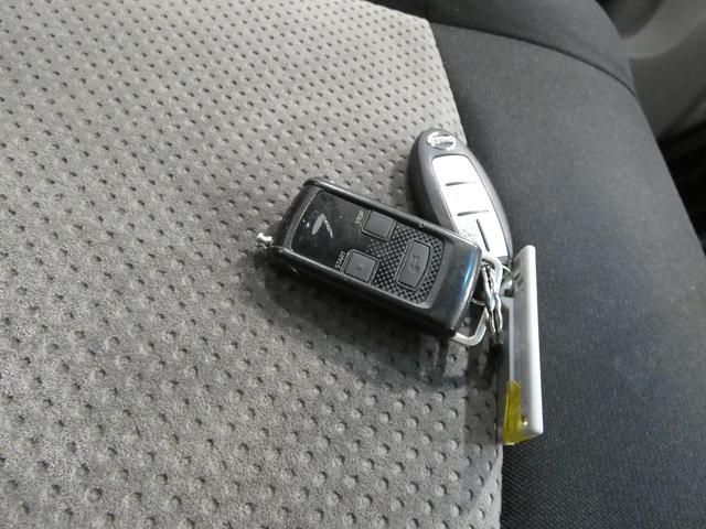 セレナ ライダー　アドバンスドセーフティパッケージ　アラウンドビューモニター　寒冷地仕様　４ＷＤ　両側パワースライドドア　フリップダウンモニター　フルセグナビ　バックカメラ　エンジンスターター　ドライブレコーダー　クルーズコントロール車検令和９年１２月（29枚目）