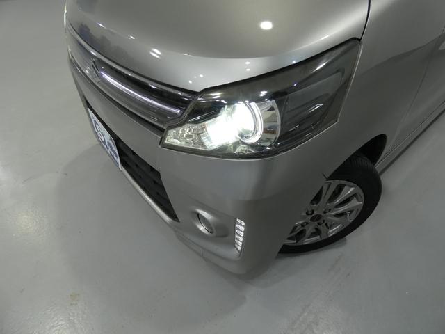 スペーシアカスタム ＸＳリミテッド　４ｗＤ　寒冷地仕様　両側パワースライドドア　レーダーブレーキサポート　ナビＴＶ　プッシュスタート　バックカメラ　車検令和９年１２月　タイミングチェーン　ツートーンカラー　ＥＴＣ（7枚目）