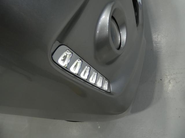 スペーシアカスタム ＸＳリミテッド　４ｗＤ　寒冷地仕様　両側パワースライドドア　レーダーブレーキサポート　ナビＴＶ　プッシュスタート　バックカメラ　車検令和９年１２月　タイミングチェーン　ツートーンカラー　ＥＴＣ（9枚目）