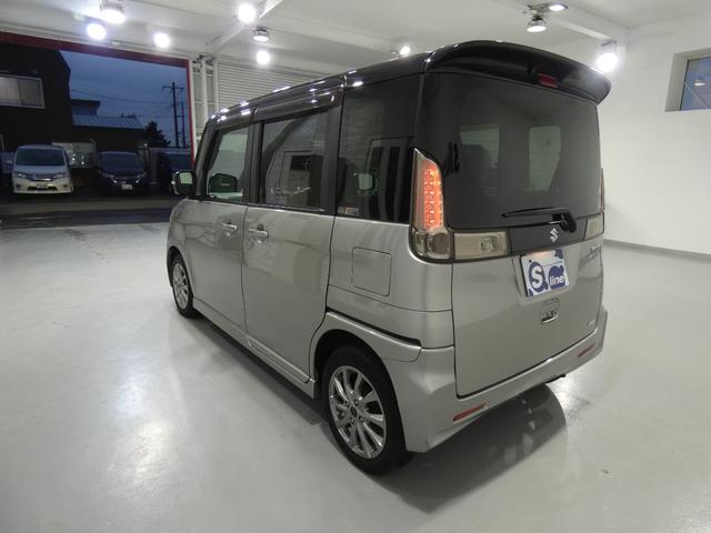 スペーシアカスタム ＸＳリミテッド　４ｗＤ　寒冷地仕様　両側パワースライドドア　レーダーブレーキサポート　ナビＴＶ　プッシュスタート　バックカメラ　車検令和９年１２月　タイミングチェーン　ツートーンカラー　ＥＴＣ（17枚目）