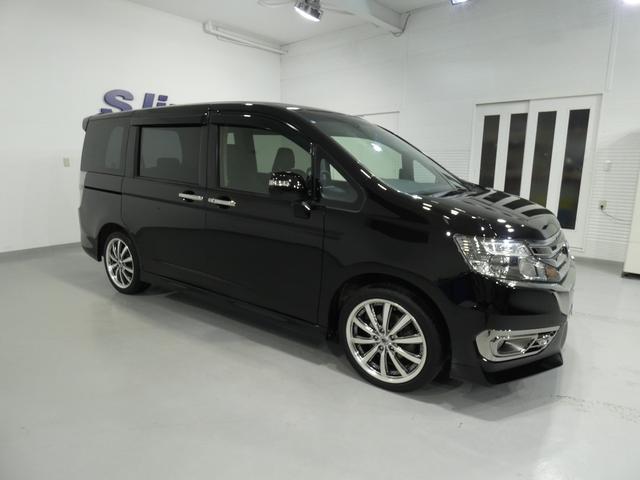 ステップワゴンスパーダ Ｚ　クールスピリット　４ＷＤ　寒冷地仕様　両側パワースライドドア　ハーフレザーシート　クルーズコントロール　エンジンスターター　スマートキー　社外ＡＷ　フリップダウンモニター　アクティブコーナリングライト　キャプテンシート（10枚目）