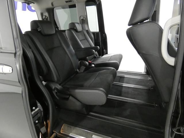 ステップワゴンスパーダ Ｚ　クールスピリット　４ＷＤ　寒冷地仕様　両側パワースライドドア　ハーフレザーシート　クルーズコントロール　エンジンスターター　スマートキー　社外ＡＷ　フリップダウンモニター　アクティブコーナリングライト　キャプテンシート（26枚目）