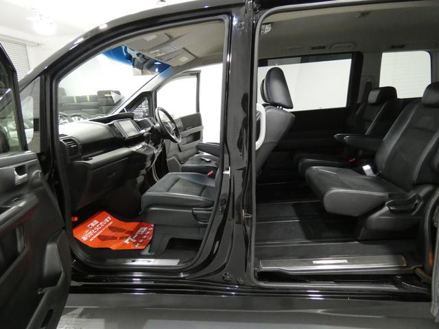 ステップワゴンスパーダ Ｚ　クールスピリット　４ＷＤ　寒冷地仕様　両側パワースライドドア　ハーフレザーシート　クルーズコントロール　エンジンスターター　スマートキー　社外ＡＷ　フリップダウンモニター　アクティブコーナリングライト　キャプテンシート（27枚目）