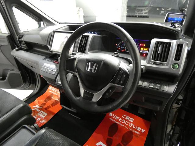 ステップワゴンスパーダ Ｚ　クールスピリット　４ＷＤ　寒冷地仕様　両側パワースライドドア　ハーフレザーシート　クルーズコントロール　エンジンスターター　スマートキー　社外ＡＷ　フリップダウンモニター　アクティブコーナリングライト　キャプテンシート（28枚目）