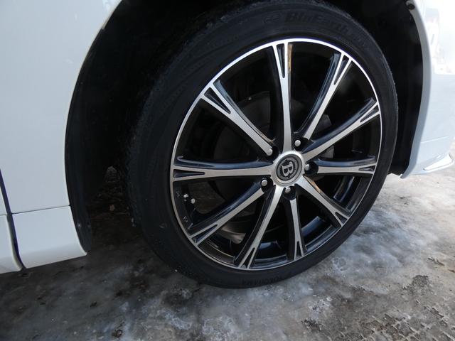 オデッセイ アブソルート　４ＷＤ　寒冷地仕様　両側パワースライドドア　フルセグナビ　ＣＴＢＡ　車検令和９年１２月　ハーフレザーシート　クルーズコントロール　フルフラットシート（14枚目）