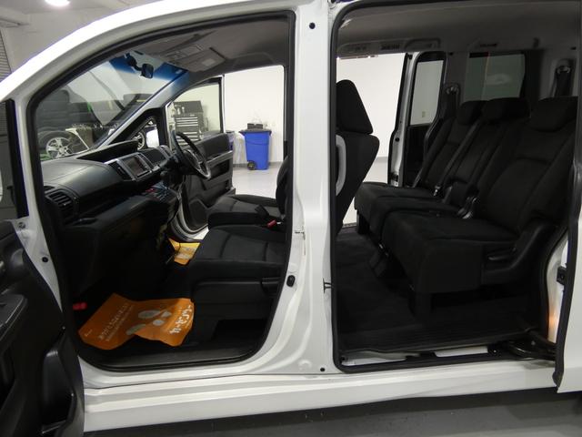 ステップワゴンスパーダ Z インターナビセレクション 寒冷地仕様 8人乗り 両側パワースライドドア フリップダウンモニター フルセグナビ バックカメラ フルフラットシート 車検令和9年12月 クルーズコントロール 4WD(39枚目)