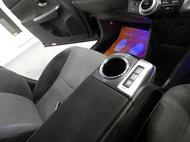 プリウスアルファ Ｓ　Ｌセレクション　寒冷地仕様　ナビＴＶ　バックカメラ　エンジンスターター　ＥＴＣ　走行距離７８６２０キロ　プッシュスタート　Ｂｌｕｅｔｏｏｔｈ　クルーズコントロール　車検令和１０年２月（32枚目）