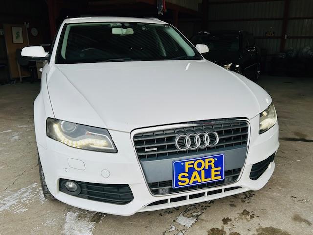 A4アバント 2.0TFSIクワトロ 修復歴なし 純正ナビ 本革シート バックカメラ ドライブレコーダー(3枚目)